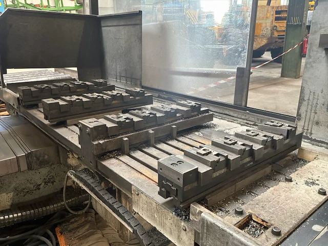 2013 phoenix fm-300 cnc ce 8055 ifl mc cnc bedfreesmachine - afbeelding 4 van  21