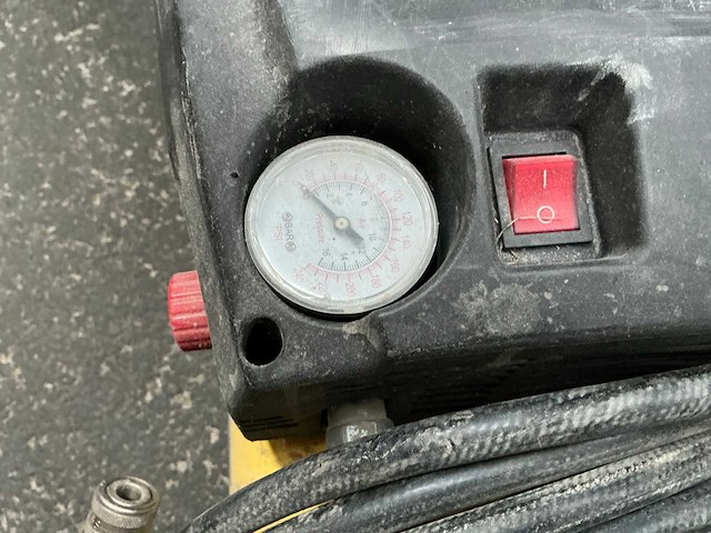 2013 powerplus powx 1725 luchtcompressor - afbeelding 3 van  3