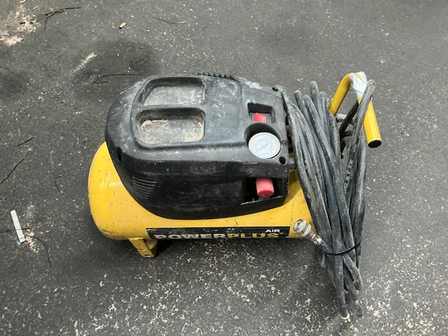 2013 powerplus powx 1725 luchtcompressor - afbeelding 2 van  3