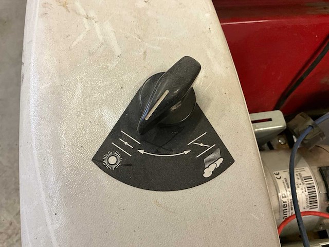 2013 rcm brava 800 et veegmachines - afbeelding 8 van  8