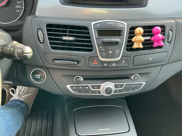 2013 renault laguna personenauto - afbeelding 9 van  24