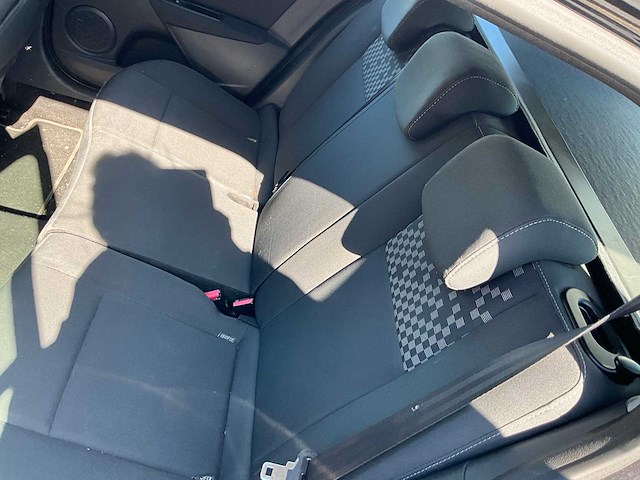 2013 renault megane stationwagen - trekhaak - airco - afbeelding 30 van  59