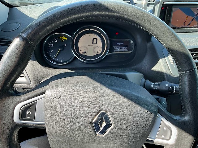 2013 renault megane stationwagen - trekhaak - airco - afbeelding 20 van  51