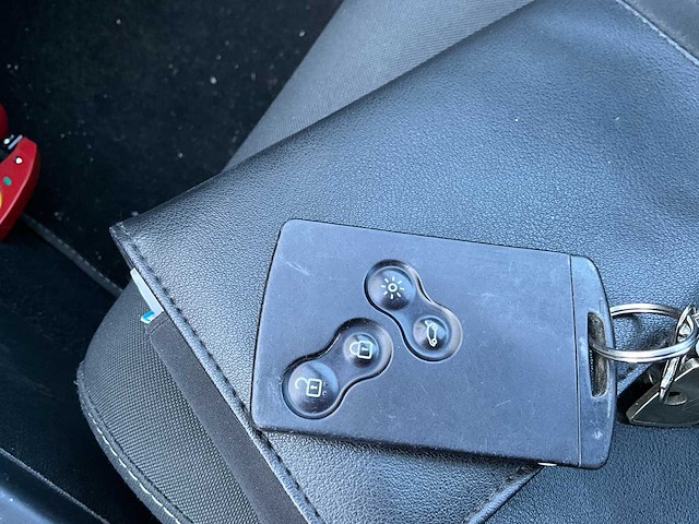 2013 renault megane stationwagen - trekhaak - airco - afbeelding 47 van  51