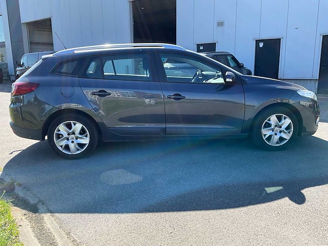 2013 renault megane stationwagen - trekhaak - airco - afbeelding 48 van  51