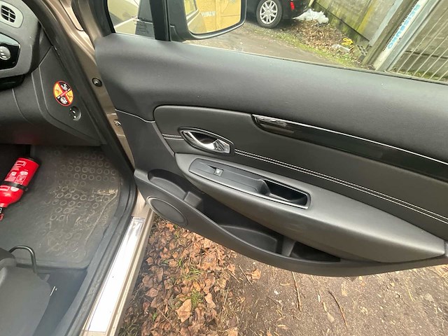 2013 renault scenic - afbeelding 5 van  28