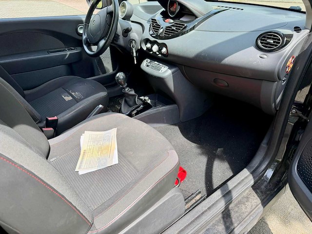 2013 renault twingo personenauto - afbeelding 12 van  25
