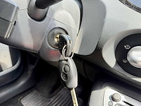 2013 renault twingo personenauto - afbeelding 16 van  25