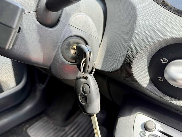 2013 renault twingo personenauto - afbeelding 4 van  7