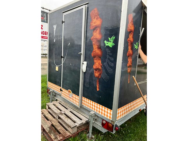 2013 sallas foodtrailer / mobiele snackwagen / frietkraam - afbeelding 2 van  64