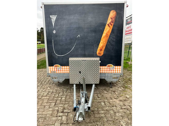 2013 sallas foodtrailer / mobiele snackwagen / frietkraam - afbeelding 62 van  64