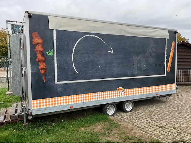 2013 sallas foodtrailer / mobiele snackwagen / frietkraam - afbeelding 63 van  64