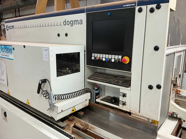 2013 scm dogma angola cnc hoekmachine voor ramen en deuren - afbeelding 13 van  15