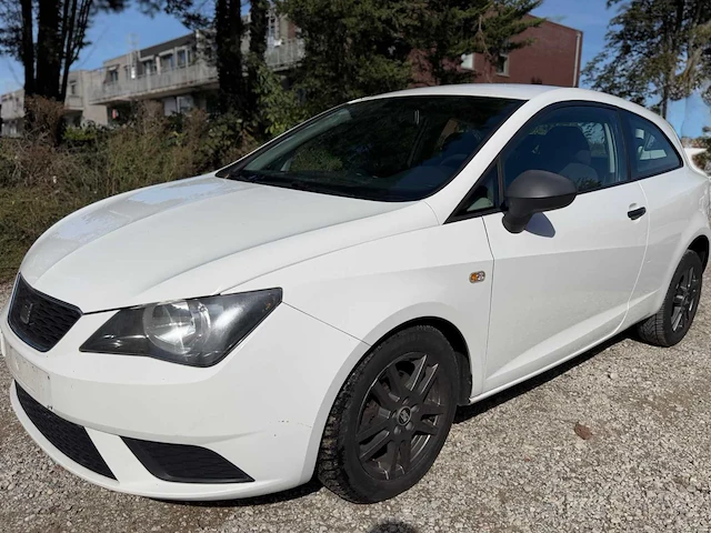 2013 seat ibiza - sc 1.2 benzine 70 pk - airco - afbeelding 1 van  35