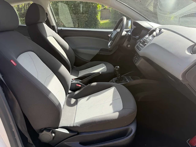 2013 seat ibiza - sc 1.2 benzine 70 pk - airco - afbeelding 20 van  35