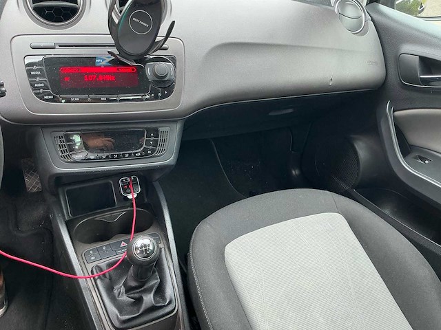 2013 seat ibiza personenauto - afbeelding 25 van  39