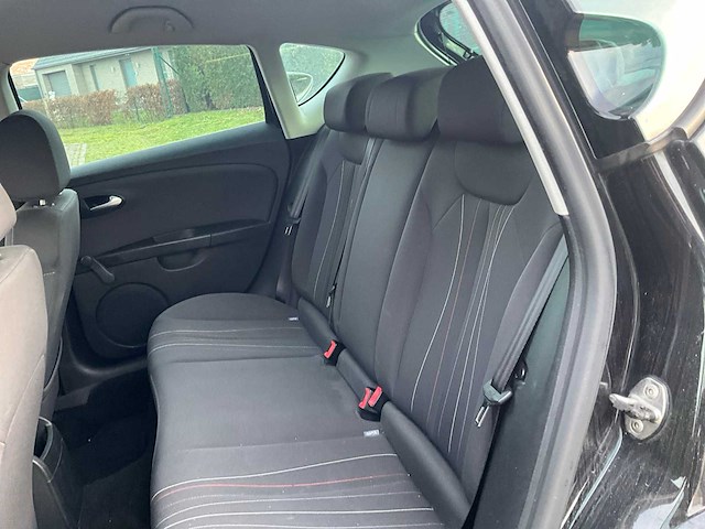 2013 seat leon 1.6 tdi personenauto - afbeelding 3 van  27