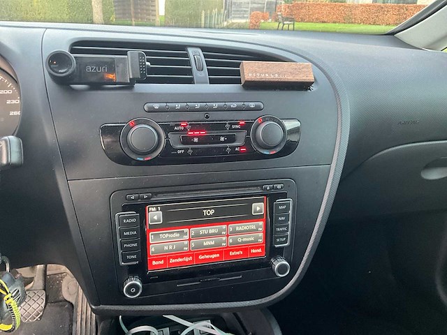 2013 seat leon 1.6 tdi personenauto - afbeelding 6 van  27