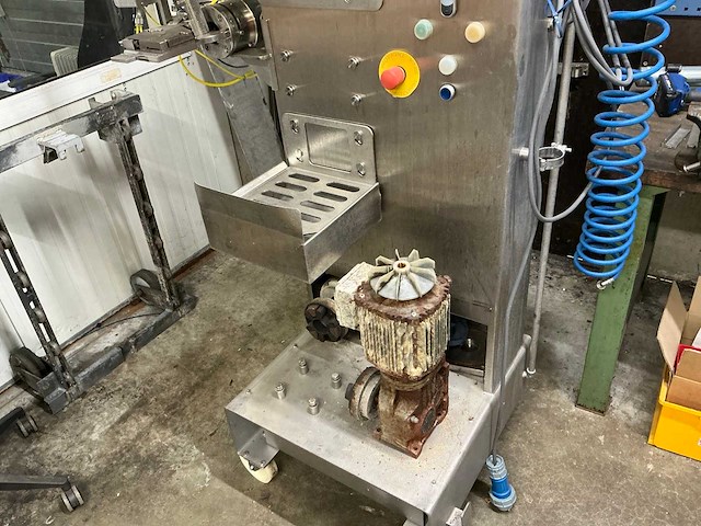 2013 tipper tie tcv sausdoseer en clipmachine d.c. norris - afbeelding 8 van  13