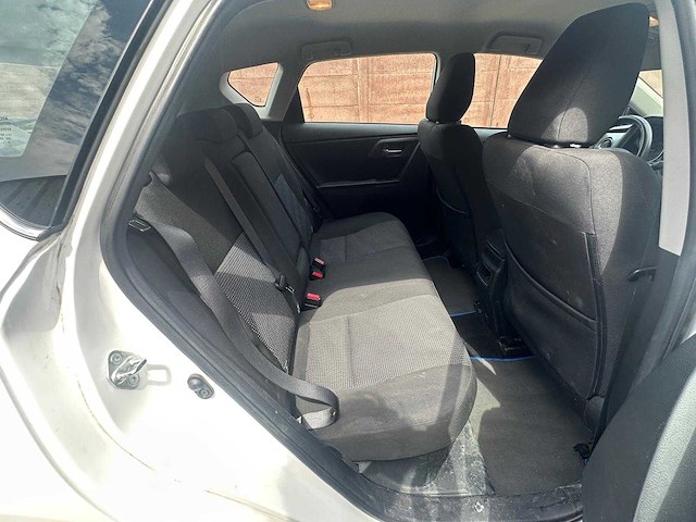 2013 toyota auris hybride personenauto - afbeelding 3 van  47