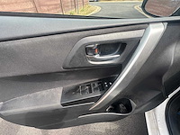 2013 toyota auris hybride personenauto - afbeelding 7 van  50
