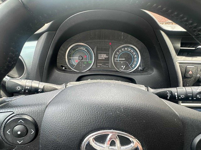 2013 toyota auris hybride personenauto - afbeelding 10 van  50