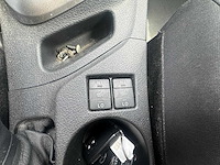 2013 toyota auris hybride personenauto - afbeelding 16 van  50