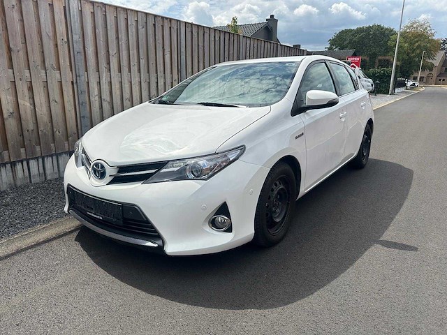 2013 toyota auris hybride personenauto - afbeelding 12 van  50