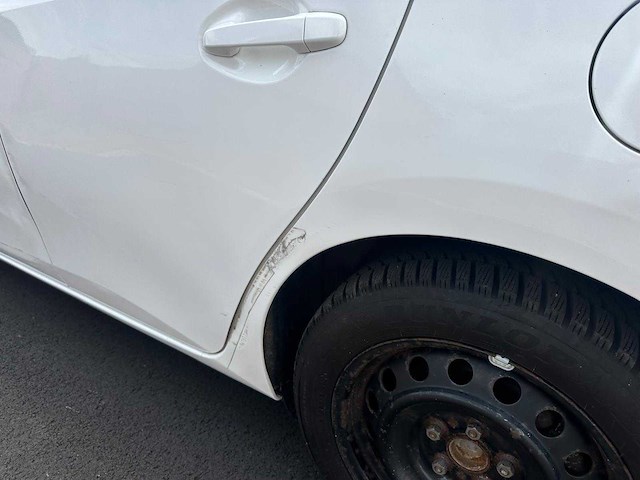 2013 toyota auris hybride personenauto - afbeelding 29 van  50