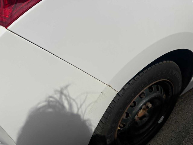 2013 toyota auris hybride personenauto - afbeelding 32 van  50