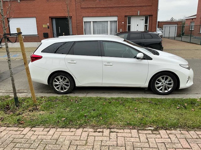 2013 toyota auris - afbeelding 34 van  53