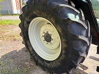 2013 valtra a93 hitech agco power 33 cta vierwielaangedreven landbouwtractor - afbeelding 2 van  24