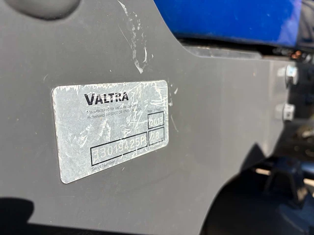 2013 valtra a93 hitech agco power 33 cta vierwielaangedreven landbouwtractor - afbeelding 20 van  24