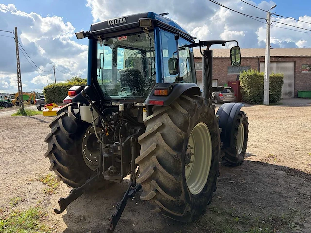 2013 valtra a93 hitech agco power 33 cta vierwielaangedreven landbouwtractor - afbeelding 23 van  24