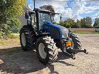 2013 valtra a93 hitech agco power 33 cta vierwielaangedreven landbouwtractor - afbeelding 29 van  30