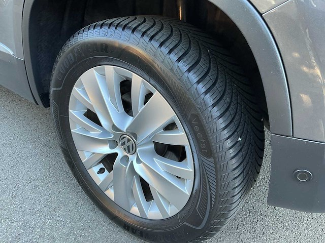 2013 volkswagen tiguan personenauto - afbeelding 17 van  30
