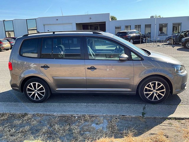 2013 volkswagen touran personenauto - afbeelding 16 van  17