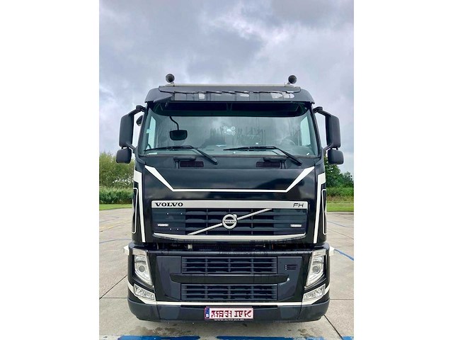 2013 volvo fh kraanwagen - vrachtwagen - afbeelding 12 van  31