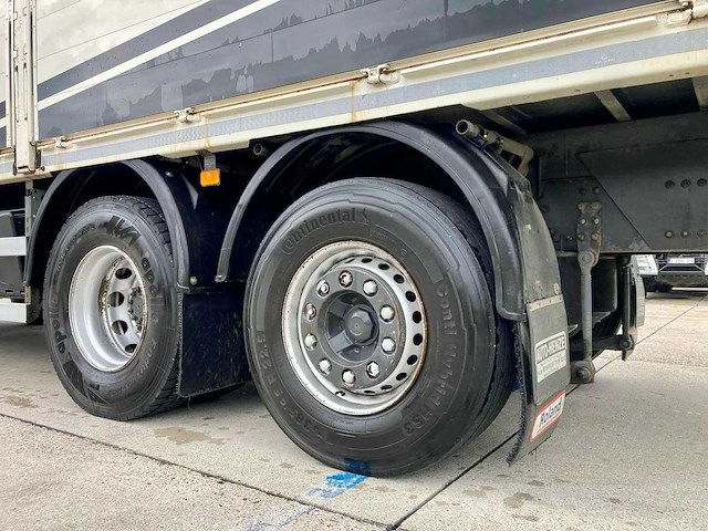 2013 volvo fh kraanwagen - vrachtwagen - afbeelding 7 van  31