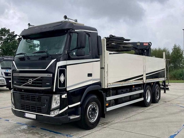 2013 volvo fh kraanwagen - vrachtwagen - afbeelding 1 van  31