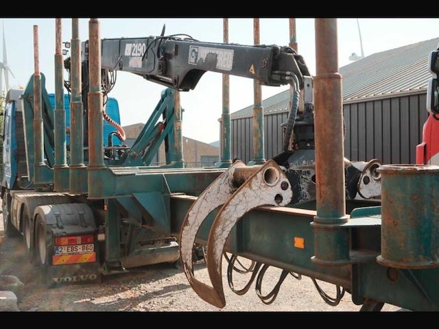 2013 volvo fmfh e5 vrachtwagen met aanhangwagen voor houttransport boomstammen bulktransport met jonsered 2190 laadkraan - afbeelding 5 van  27