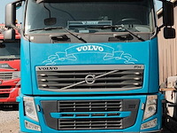 2013 volvo fmfh e5 vrachtwagen met aanhangwagen voor houttransport boomstammen bulktransport met jonsered 2190 laadkraan - afbeelding 12 van  27