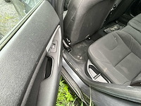 2013 volvo v40 cross country personenauto - afbeelding 17 van  19