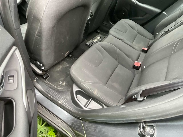 2013 volvo v40 cross country personenauto - afbeelding 16 van  19