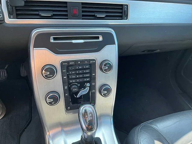 2013 volvo v70 personenauto - afbeelding 9 van  36