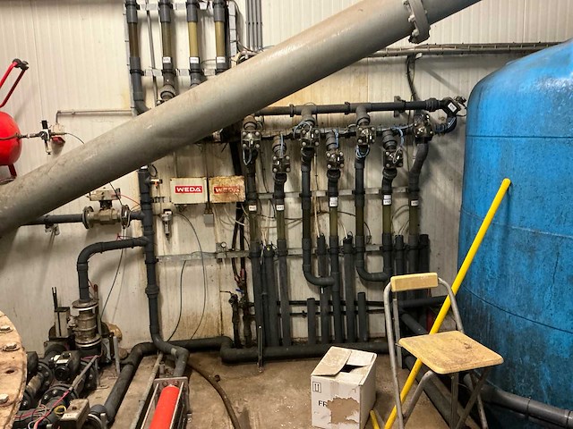 2013 weda voedersysteem varkensstal - afbeelding 3 van  19