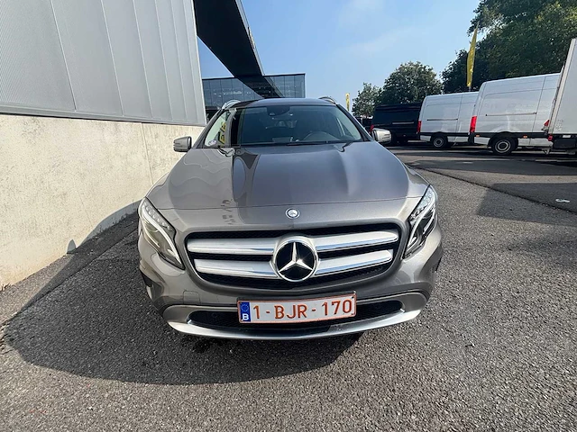 2014 - mercedes benz - gla 200 - suv - car - afbeelding 16 van  31