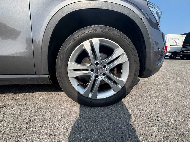 2014 - mercedes benz - gla 200 - suv - car - afbeelding 22 van  31