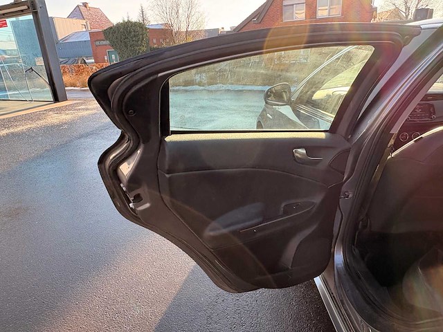 2014 alfa romeo giulietta 940 personenauto - afbeelding 15 van  39