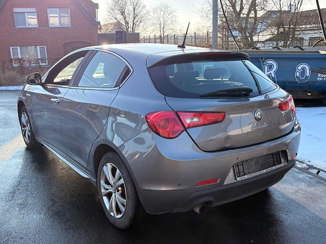 2014 alfa romeo giulietta 940 personenauto - afbeelding 23 van  39